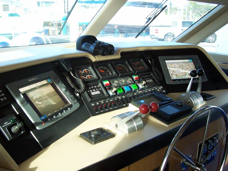 marine electronicsinstallationjacksonville